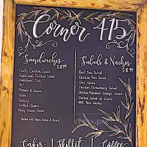 Corner 415 - Corinth, MS